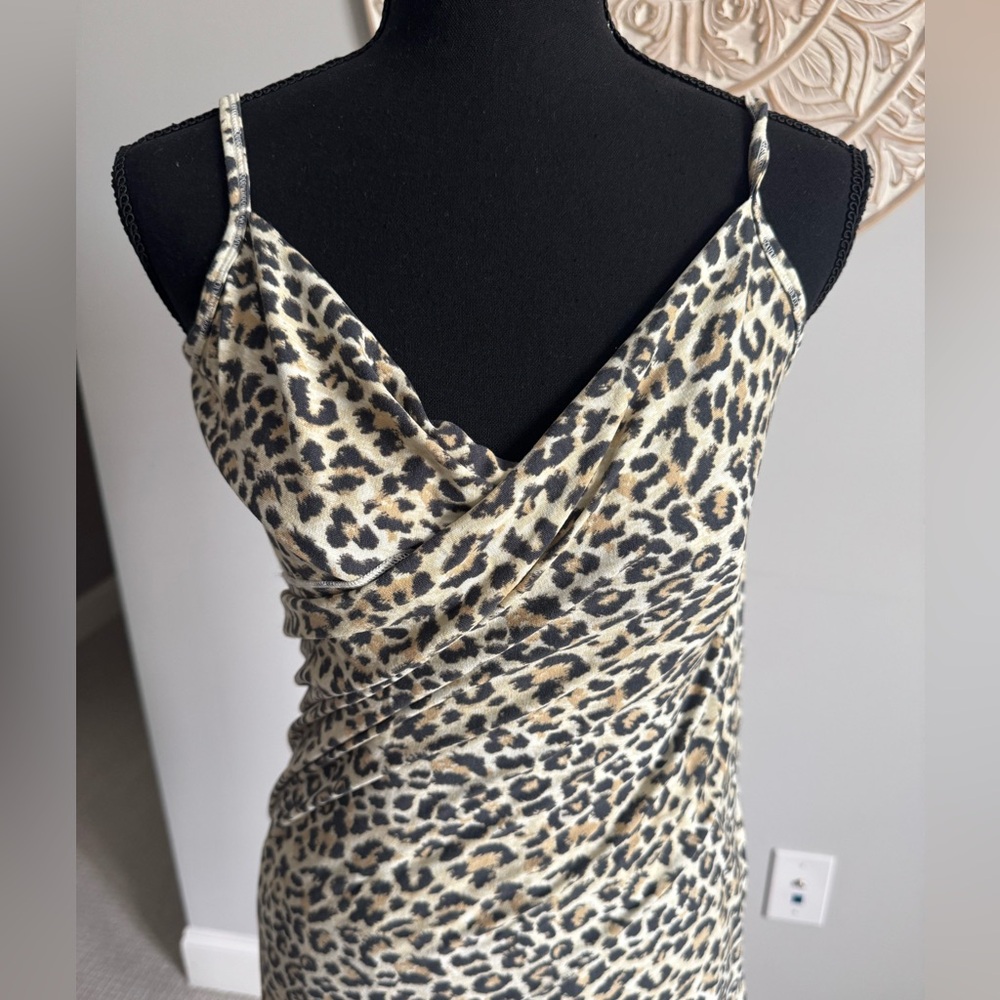 Size Small Backless Leopard Print Wrap Dress And/… - image 2